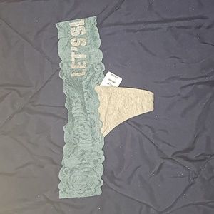 Victoria's Secret PINK Let's Sleep In thong lace panty xs